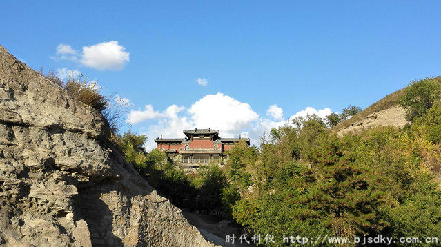 空壓機節(jié)能和循環(huán)水泵節(jié)能事業(yè)部游云岡石窟-時代科儀2_副本.jpg